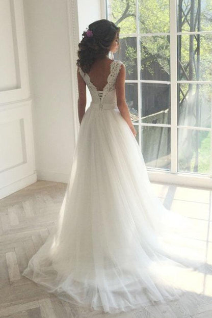 Sleeveless Lace White A-Line Sweep Train Wedding Dress WD096